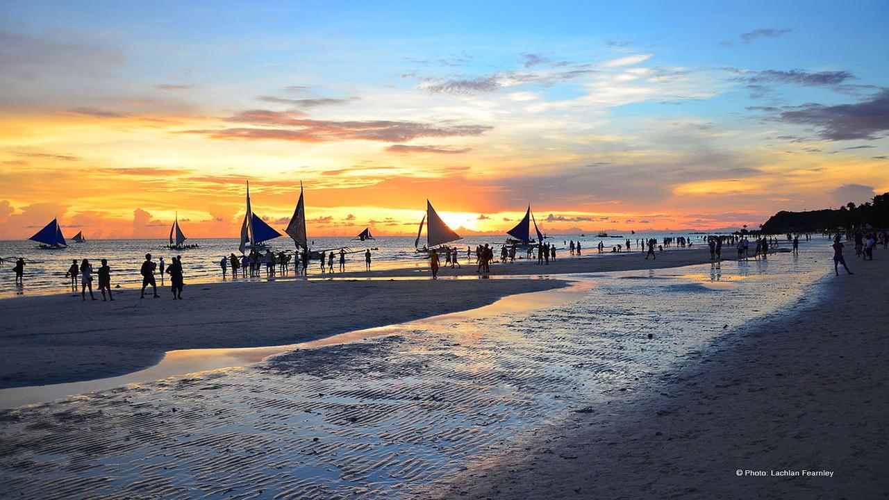 Zen Rooms Bella Casa Station 1 Boracay Balabag  Buitenkant foto