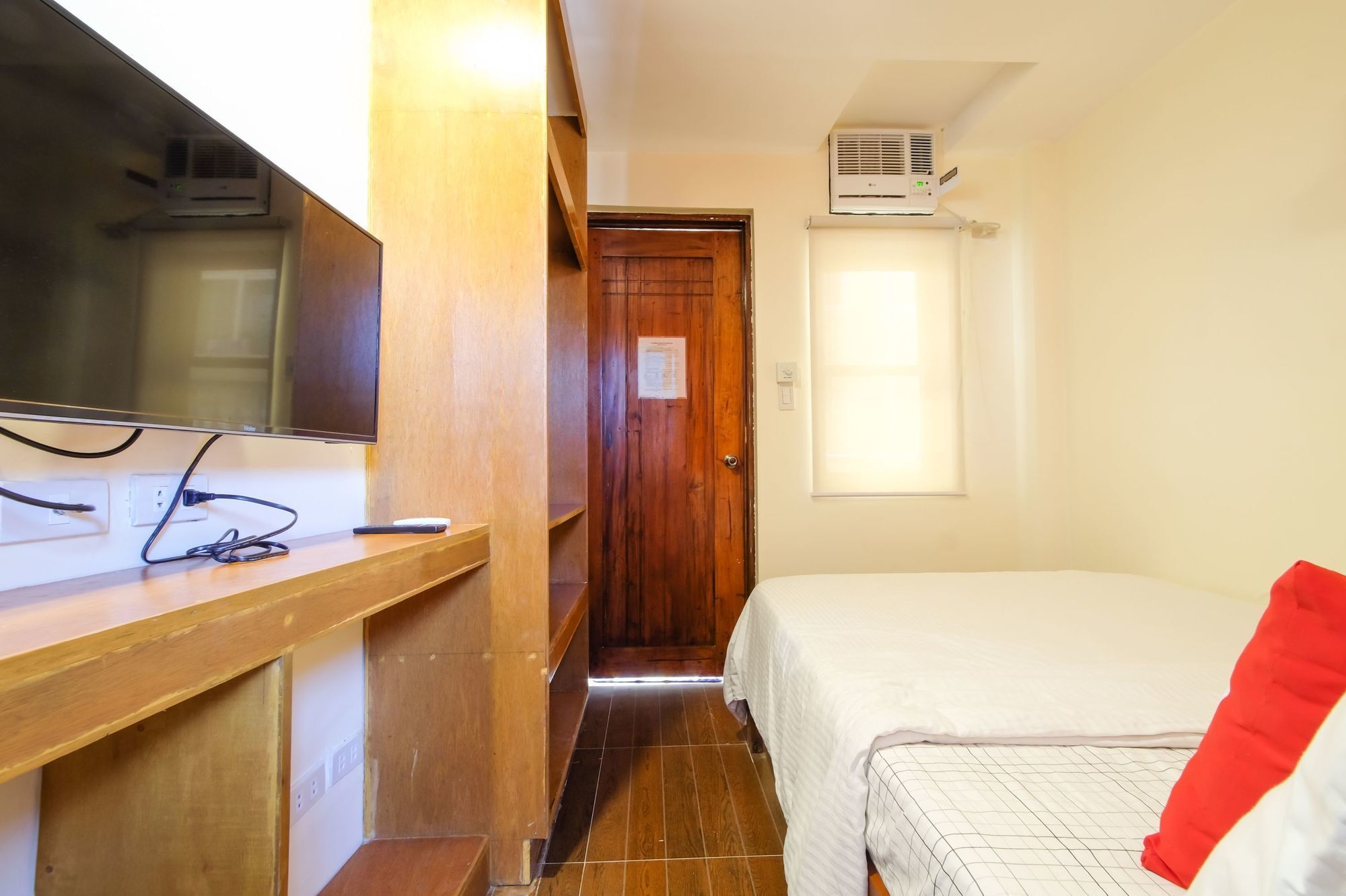 Zen Rooms Bella Casa Station 1 Boracay Balabag  Buitenkant foto